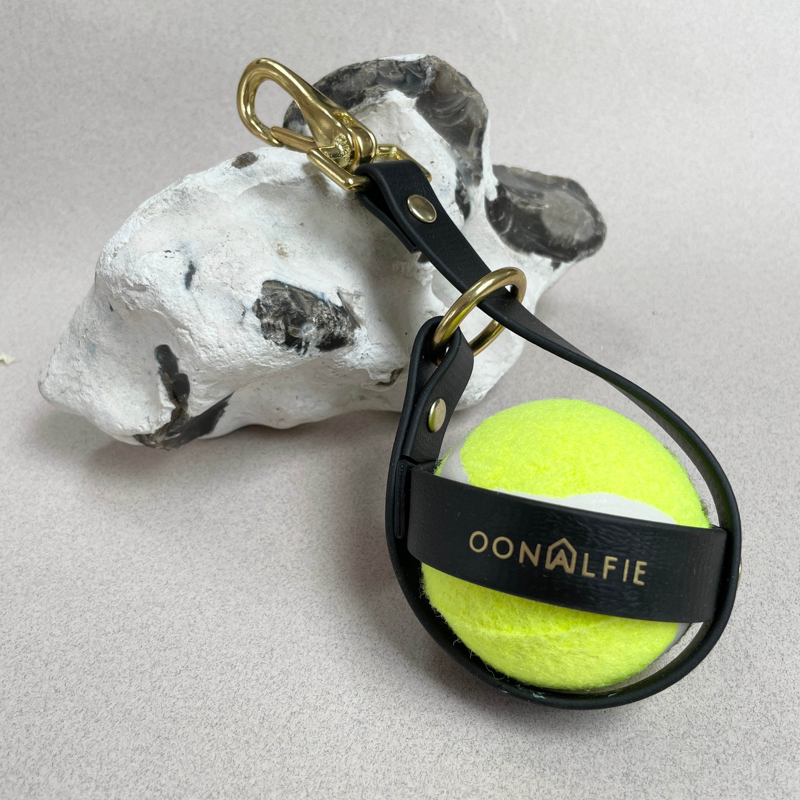 Luxury Dog Ball Holster – Oonalfie