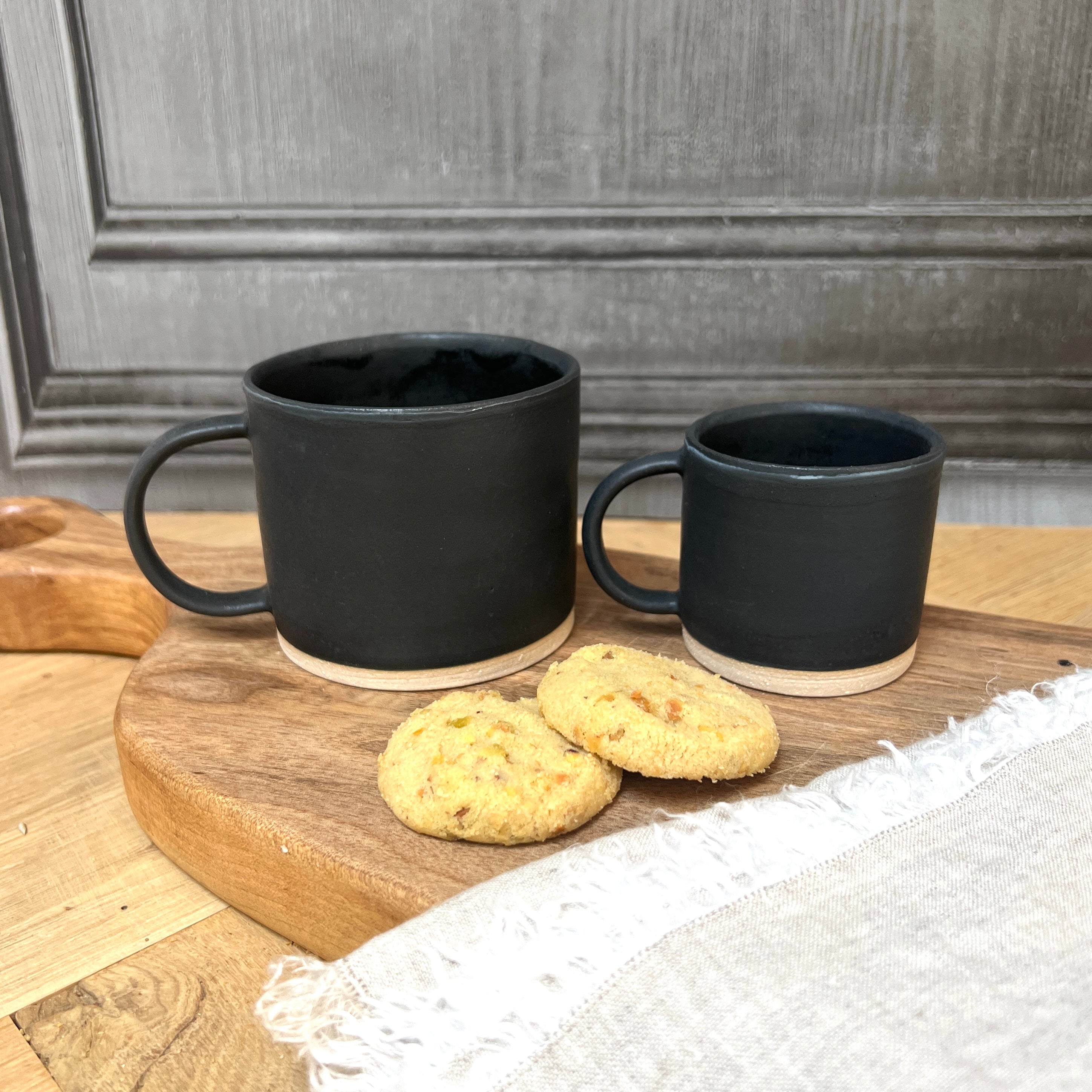 Black Stoneware Luxury Mug